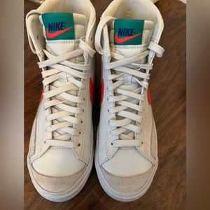 Nike Mid Blazers